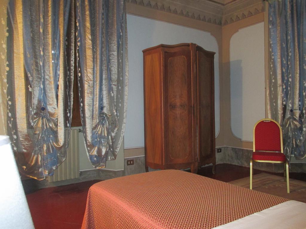 Villa Cantoni Gropello Cairoli Værelse billede