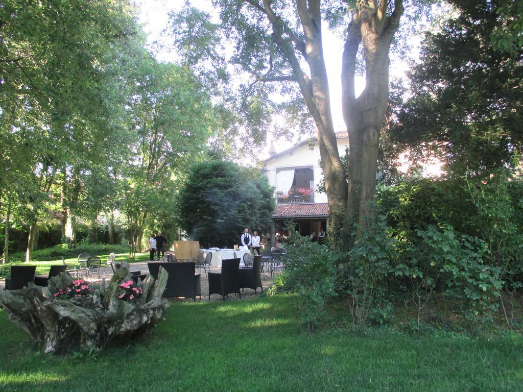 Villa Cantoni Gropello Cairoli Eksteriør billede